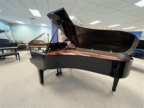Yamaha C7 Grand Piano (2010)